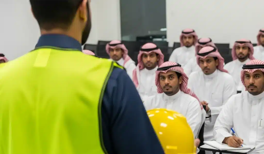 الاخبار 2 افضل معهد دبلومات معتمدة بالرياض